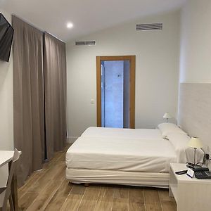 Habitación con 2 Camas Individuales